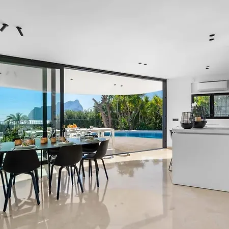 Holiday home Huswell - Relax In Luxury At Stunning Seaside *