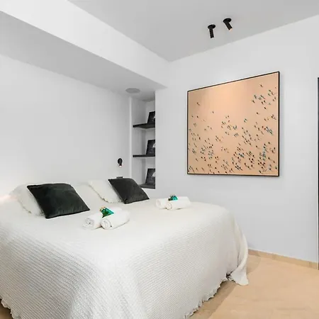 Huswell - Relax In Luxury At Stunning Seaside Holiday home Calpe
