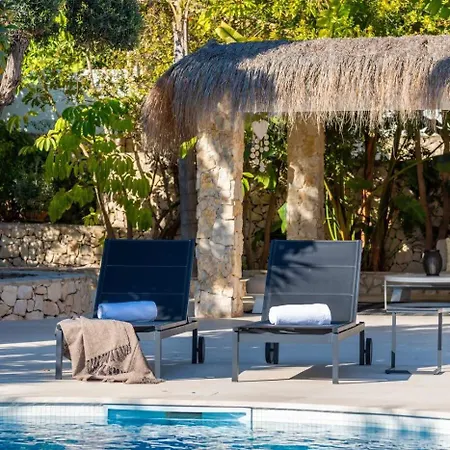 Huswell - Relax In Luxury At Stunning Seaside Holiday home