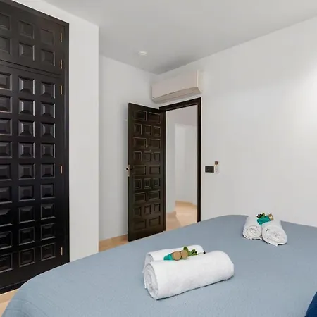 Huswell - Relax In Luxury At Stunning Seaside Holiday home